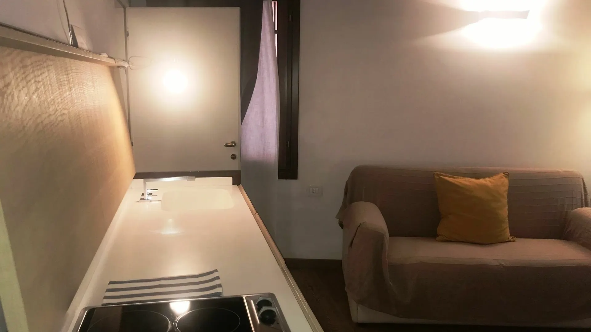 Modern Apartment In Venice Gf